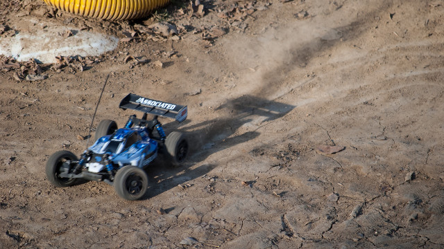 RC8.2e RTR drifting at Dirt Burners